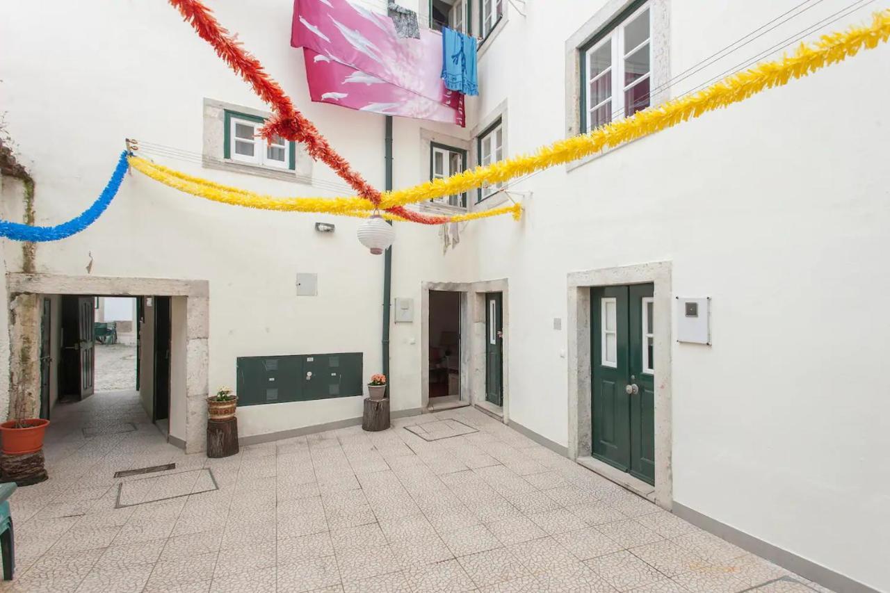 Alfama Charming Apt With 2 Free Bikes By Timecooler Lisbon Bagian luar foto