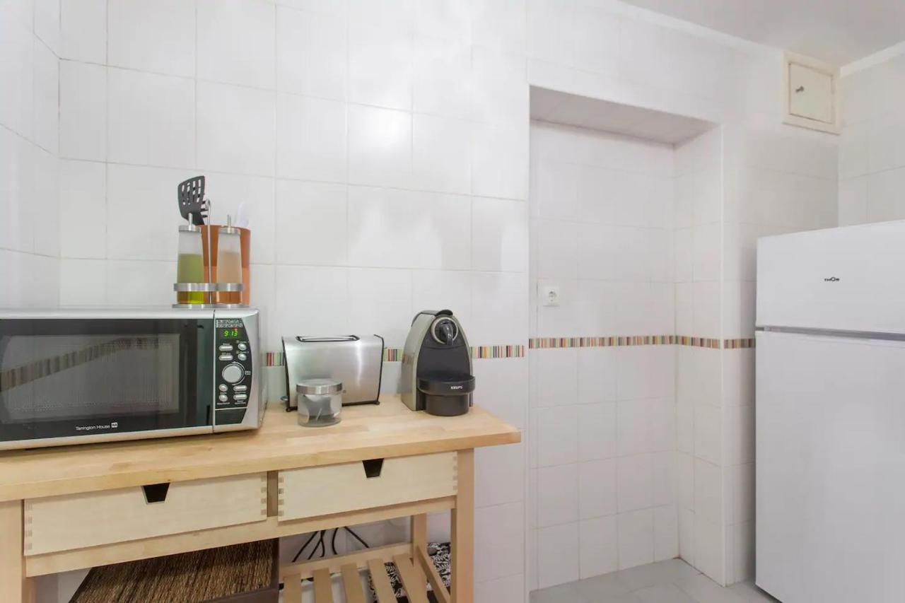 Alfama Charming Apt With 2 Free Bikes By Timecooler Lisbon Bagian luar foto