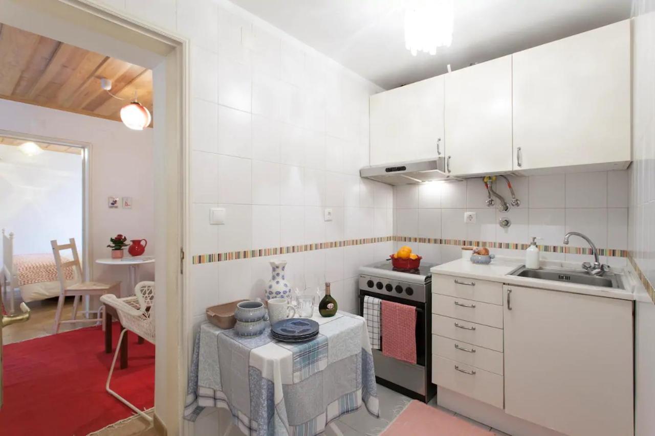 Alfama Charming Apt With 2 Free Bikes By Timecooler Lisbon Bagian luar foto